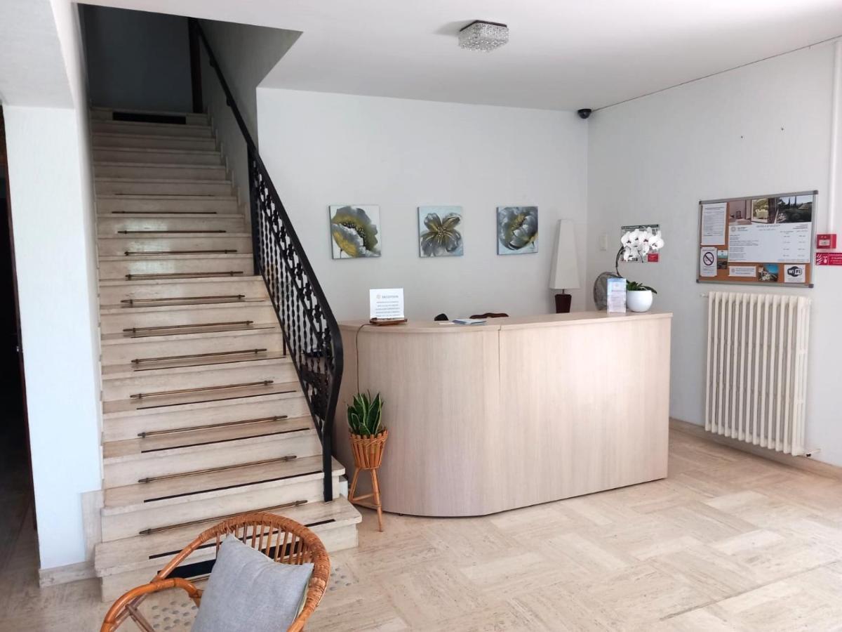 Hotel Cap Soleil كافالير سور مير المظهر الخارجي الصورة