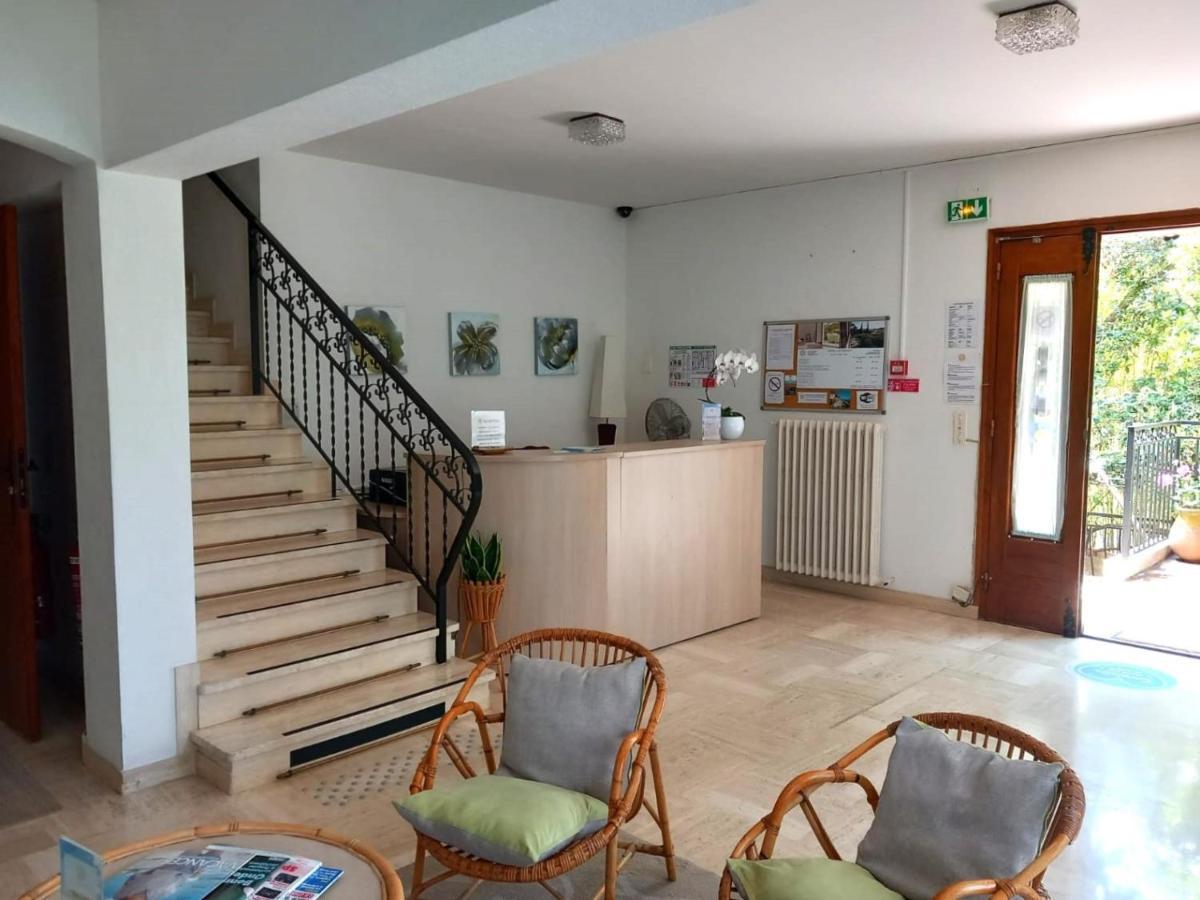 Hotel Cap Soleil كافالير سور مير المظهر الخارجي الصورة